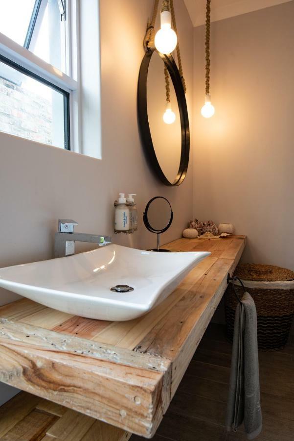 Salt Boutique Guesthouse By Curiocity (Adults Only) Bloubergstrand Exterior foto